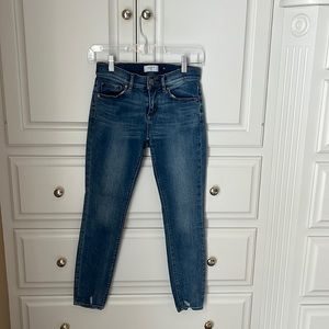 Loft Outlet Women’s Medium Wash Modern Skinny Jeans Size 0P